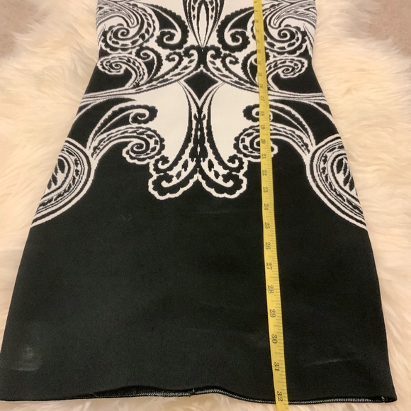 GUESS Patterned Bandage Dress - Small (like new) - Picture 9 of 11